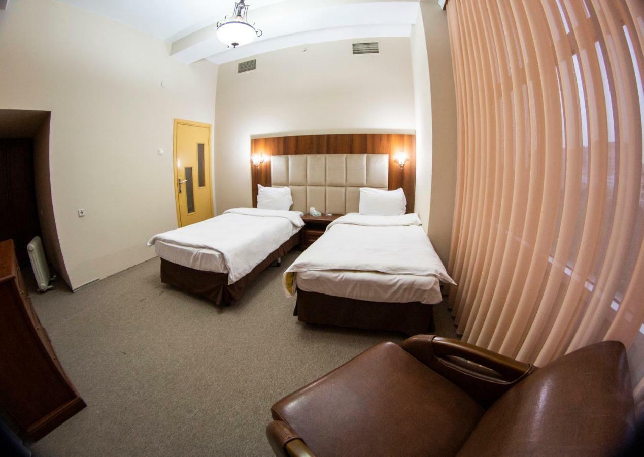 Irshad Hotel Баку Екстериор снимка