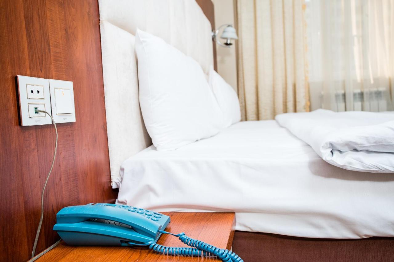 Irshad Hotel Баку Екстериор снимка