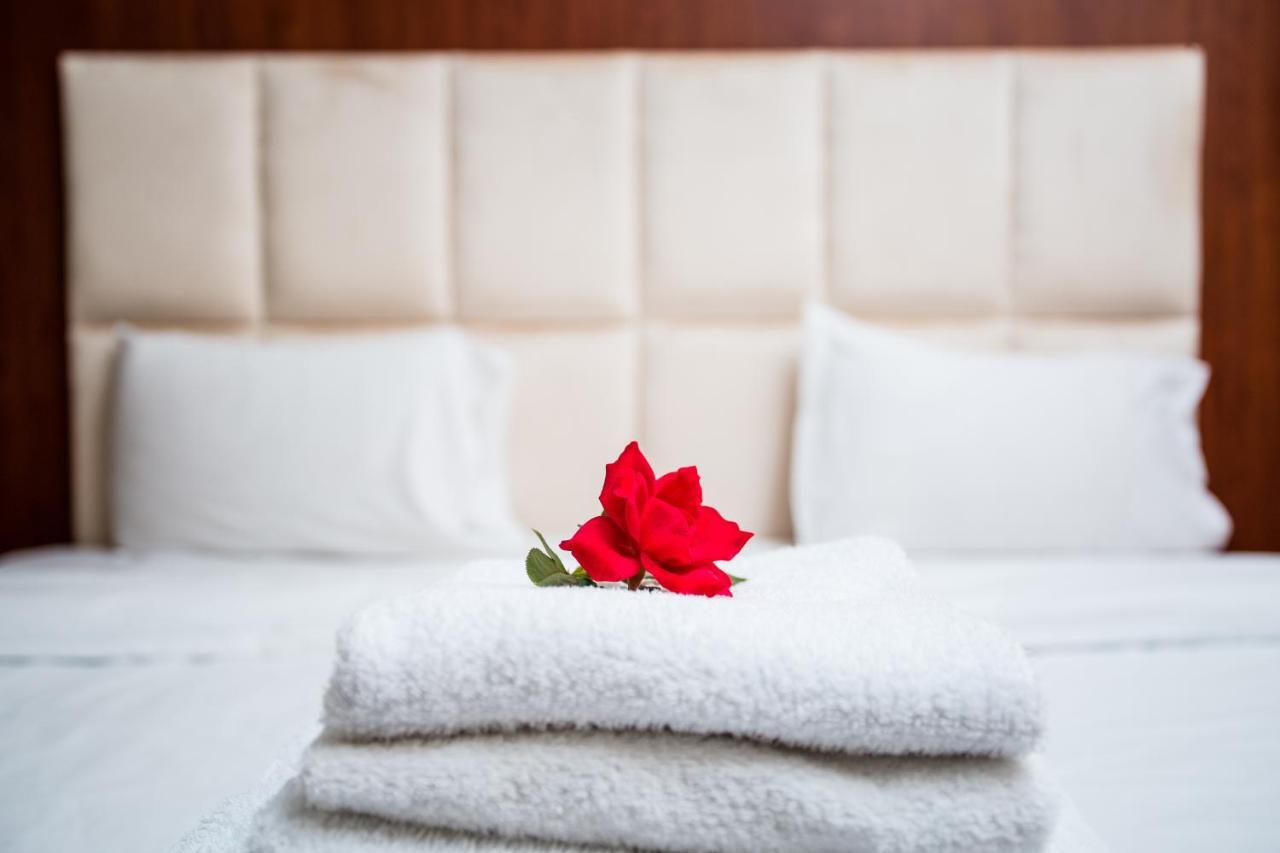 Irshad Hotel Баку Екстериор снимка