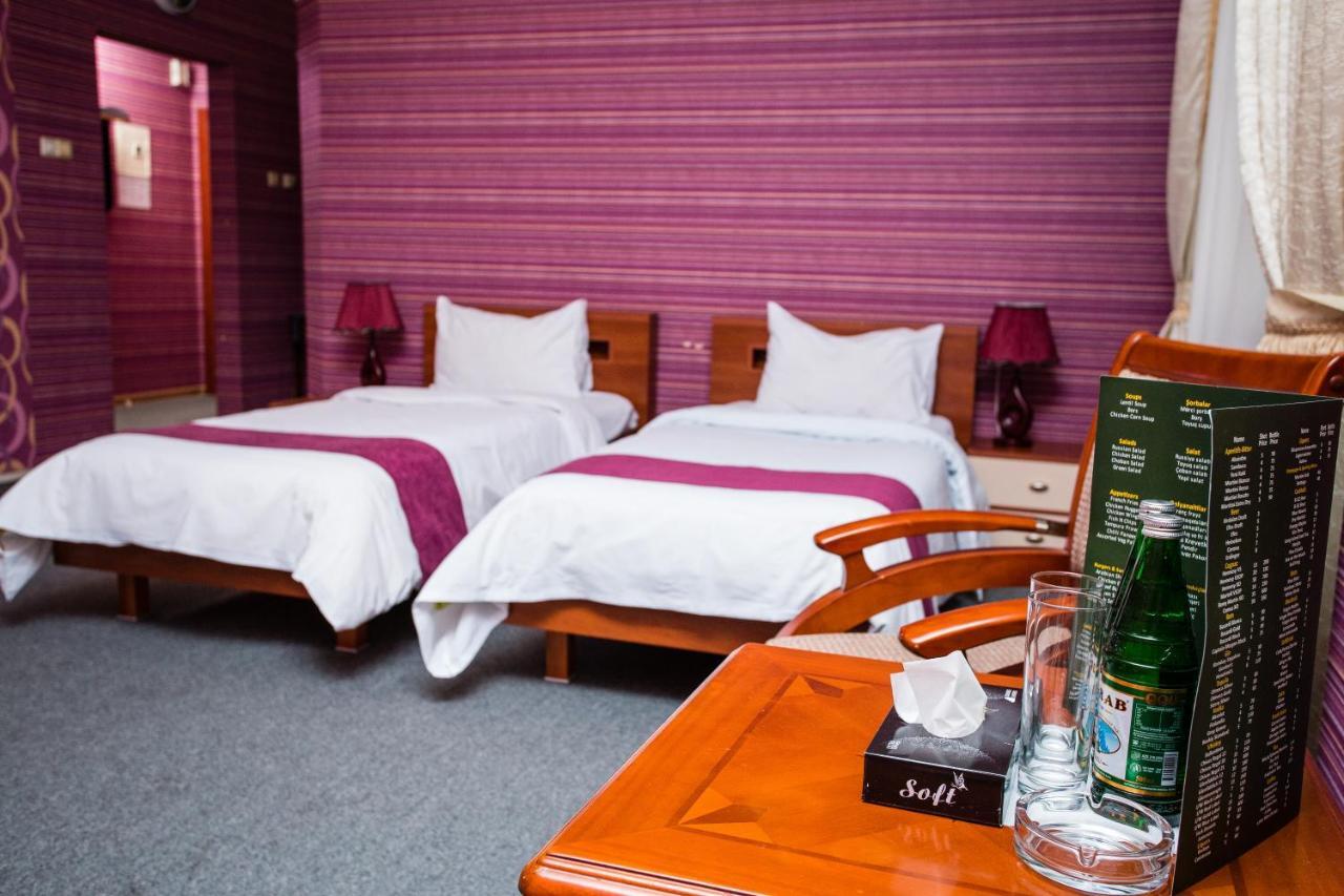 Irshad Hotel Баку Екстериор снимка