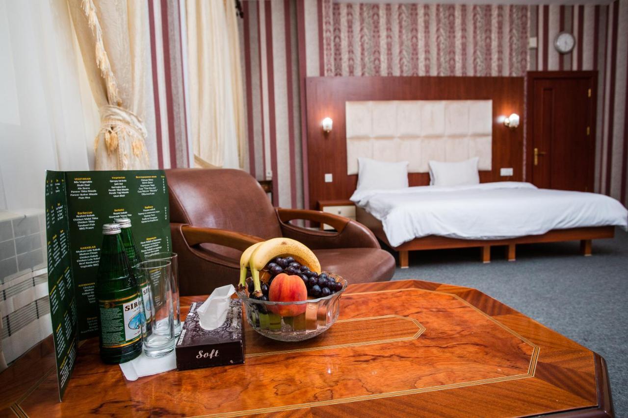 Irshad Hotel Баку Екстериор снимка